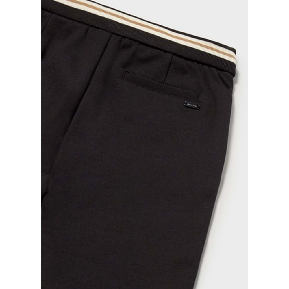 PANTOLON